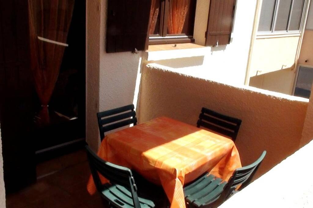 Appartement Calme Entre Terre Et Mer Proche Plage Fleury  Exterior photo